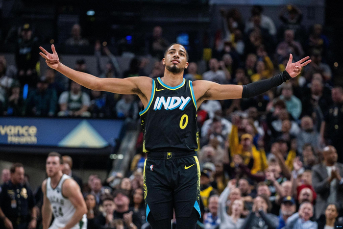 亿万28官网- 步行者哈利伯顿崛起，助攻王争夺战添新悬念  