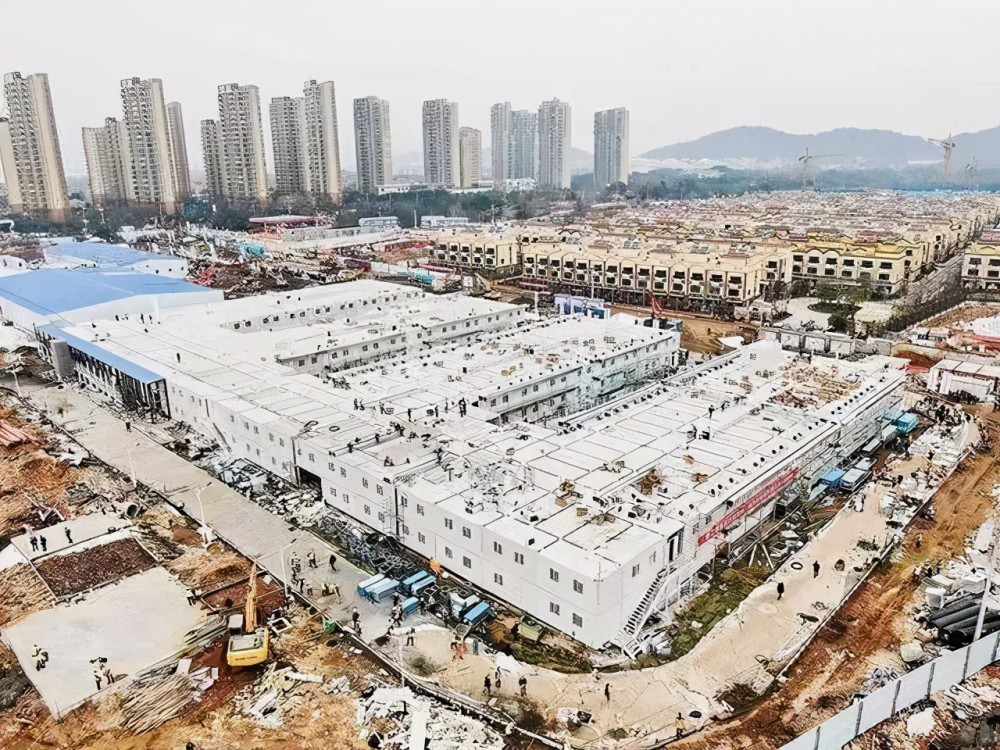 亿万28官网- 佩鲁贾意丙表现出色，复兴之路稳步前行  